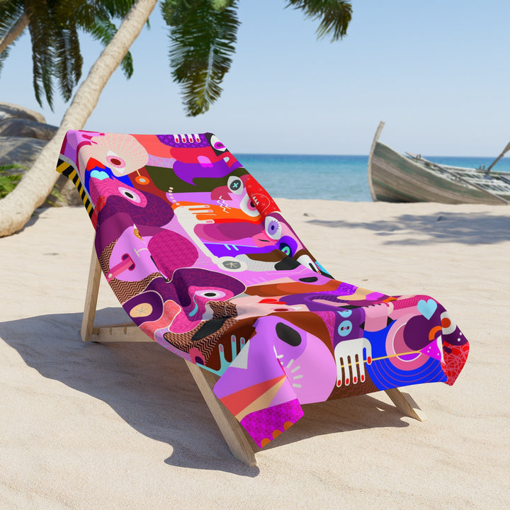 12 Faces Beach Towel