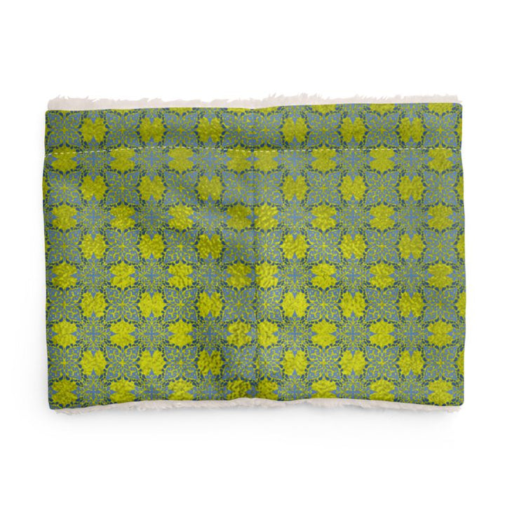 Rizzlly Green Breeze Sherpa Snood